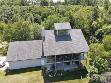 Beach Home For Sale in Grand Marais, Michigan