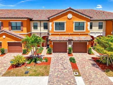 Beach Townhome/Townhouse For Sale in Venice, Florida