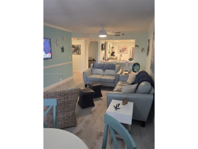 Beach Condo For Sale in Hutchinson Island, Florida