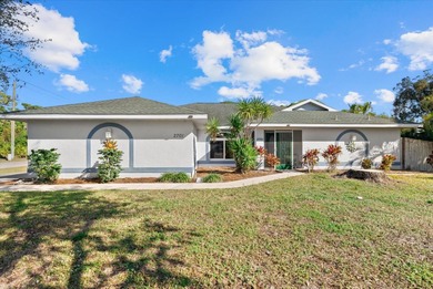 Beach Home For Sale in Venice, Florida