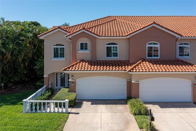 Beach Townhome/Townhouse For Sale in St. Petersburg, Florida
