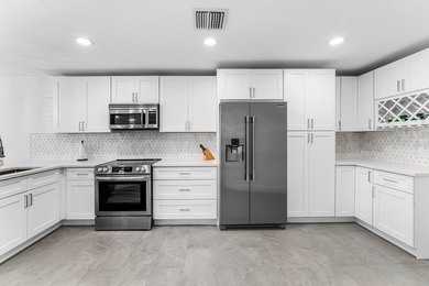 Beach Townhome/Townhouse For Sale in Palm Beach Gardens, Florida