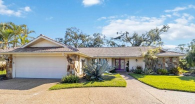 Beach Home Sale Pending in Sarasota, Florida