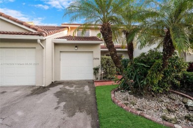 Beach Townhome/Townhouse For Sale in Margate, Florida