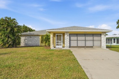 Beach Home For Sale in Venice, Florida