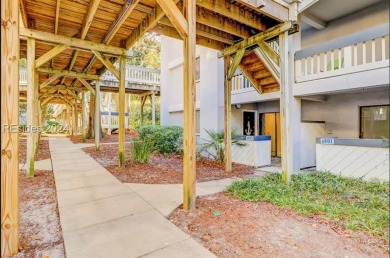 Beach Home For Sale in Hilton Head Island, South Carolina