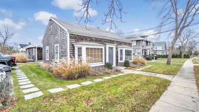 Beach Office For Sale in Westhampton Beach, New York