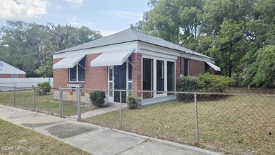 Beach Home For Sale in Jacksonville, Florida