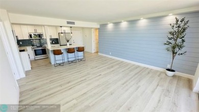 Beach Condo For Sale in Fort Lauderdale, Florida