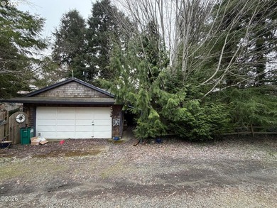 Beach Home For Sale in Rockaway Beach, Oregon