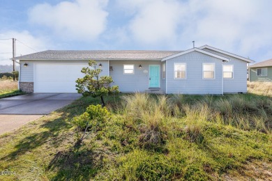 Beach Home For Sale in Waldport, Oregon