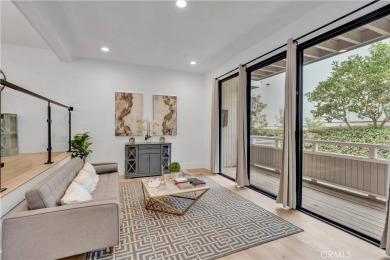 Beach Condo For Sale in Newport Beach, California