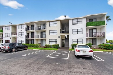 Beach Condo For Sale in West Palm Beach, Florida