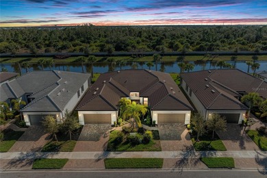 Beach Home For Sale in Venice, Florida