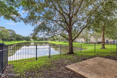 Beach Townhome/Townhouse For Sale in Fleming Island, Florida