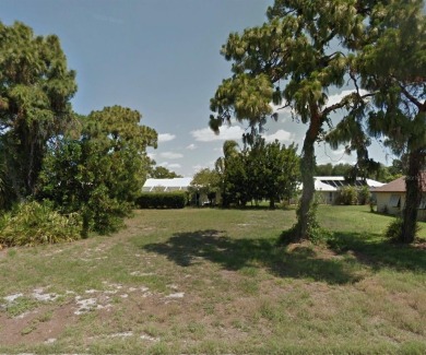Beach Lot For Sale in Englewood, Florida