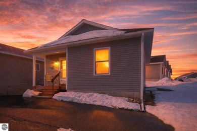 Beach Condo For Sale in Traverse City, Michigan