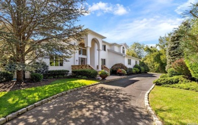 Beach Home For Sale in Mount Sinai, New York