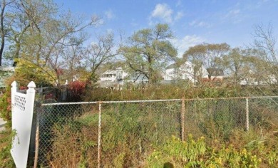 Beach Lot For Sale in Howard Beach, New York