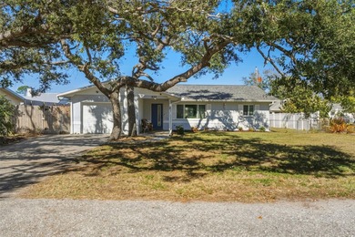 Beach Home Sale Pending in Venice, Florida
