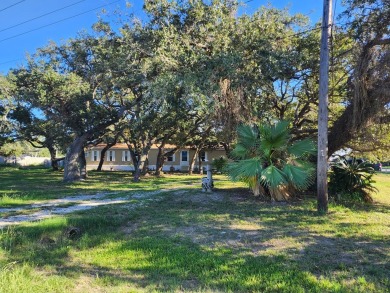 Beach Home Sale Pending in Rockport, Texas