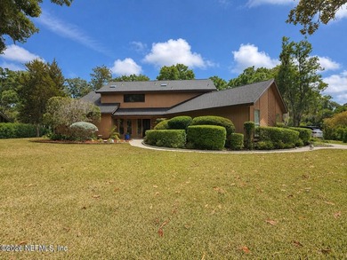 Beach Home Active Under Contract in Jacksonville, Florida