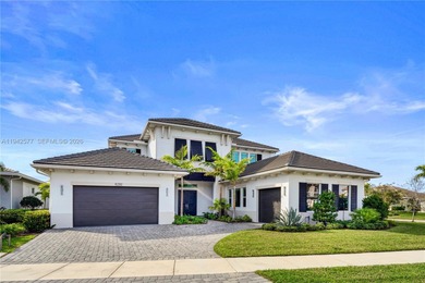 Beach Home For Sale in Palm Beach Gardens, Florida