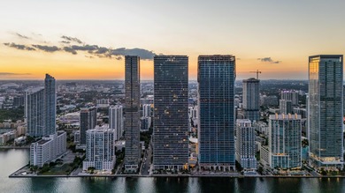 Beach Condo For Sale in Miami, Florida