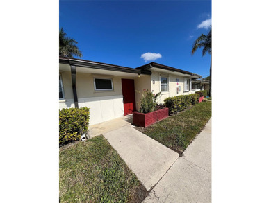 Beach Condo For Sale in West Palm Beach, Florida
