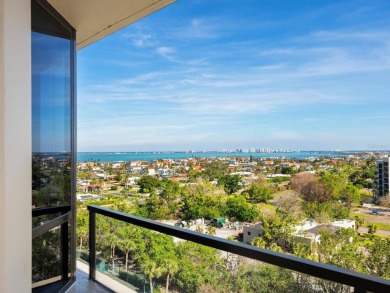 Beach Condo For Sale in Longboat Key, Florida