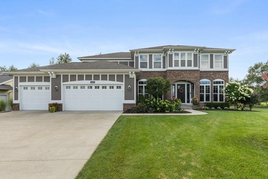 Beach Home For Sale in Holland, Michigan