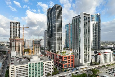 Beach Condo For Sale in Miami, Florida