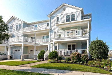 Beach Townhome/Townhouse For Sale in North Wildwood, New Jersey