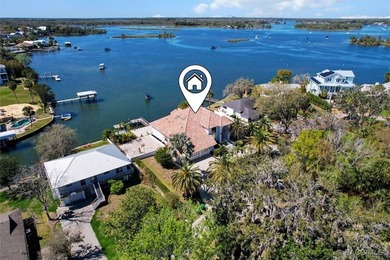 Beach Home For Sale in Crystal River, Florida