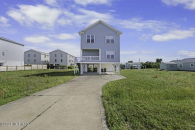 Beach Home For Sale in Carolina Beach, North Carolina