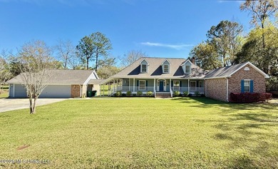 Beach Home For Sale in Diamondhead, Mississippi