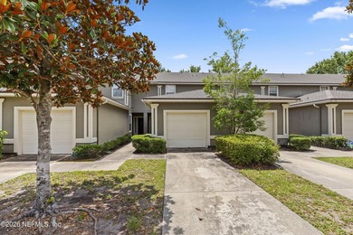 Beach Townhome/Townhouse For Sale in Jacksonville, Florida