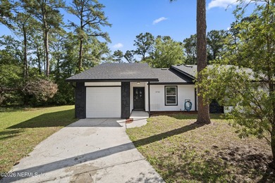 Beach Townhome/Townhouse For Sale in Jacksonville, Florida