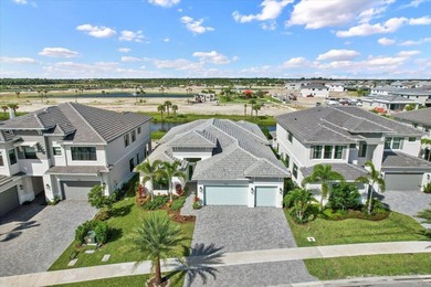 Beach Home For Sale in Palm Beach Gardens, Florida