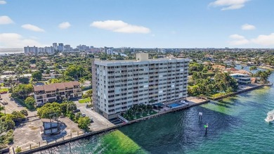 Beach Condo For Sale in Pompano Beach, Florida