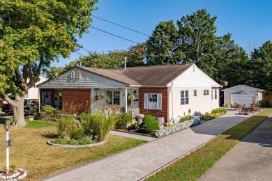 Beach Home For Sale in Cape May, New Jersey