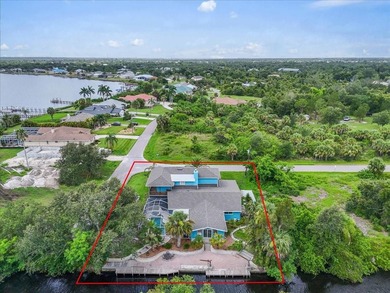 Beach Home For Sale in Punta Gorda, Florida