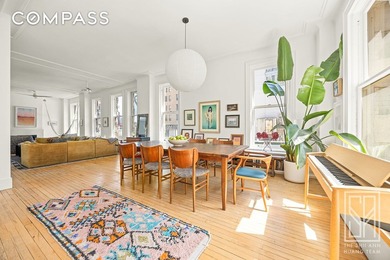 Beach Townhome/Townhouse For Sale in New York, New York