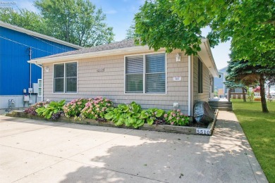 Beach Home For Sale in Port Clinton, Ohio