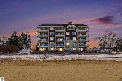 Beach Condo For Sale in Traverse City, Michigan