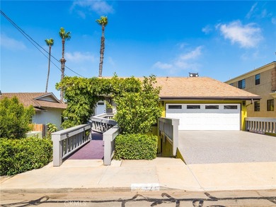 Beach Home For Sale in El Segundo, California