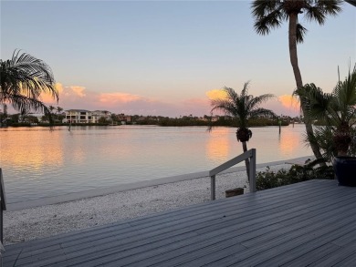 Beach Home For Sale in Sarasota, Florida