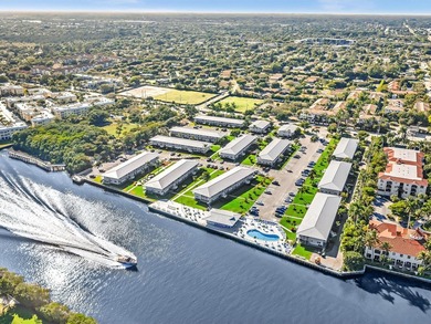 Beach Home For Sale in Boynton Beach, Florida