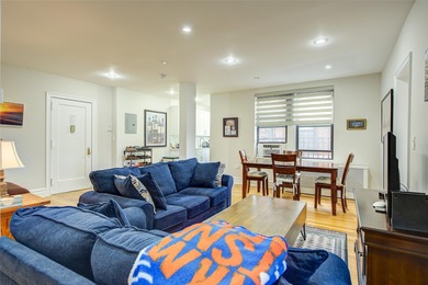 Beach Condo Sale Pending in Forest Hills, New York
