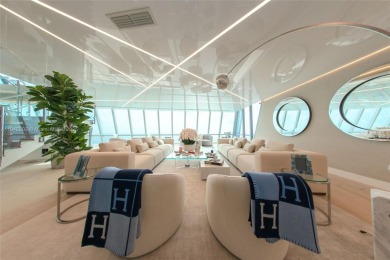 Beach Condo For Sale in Sunny Isles Beach, Florida